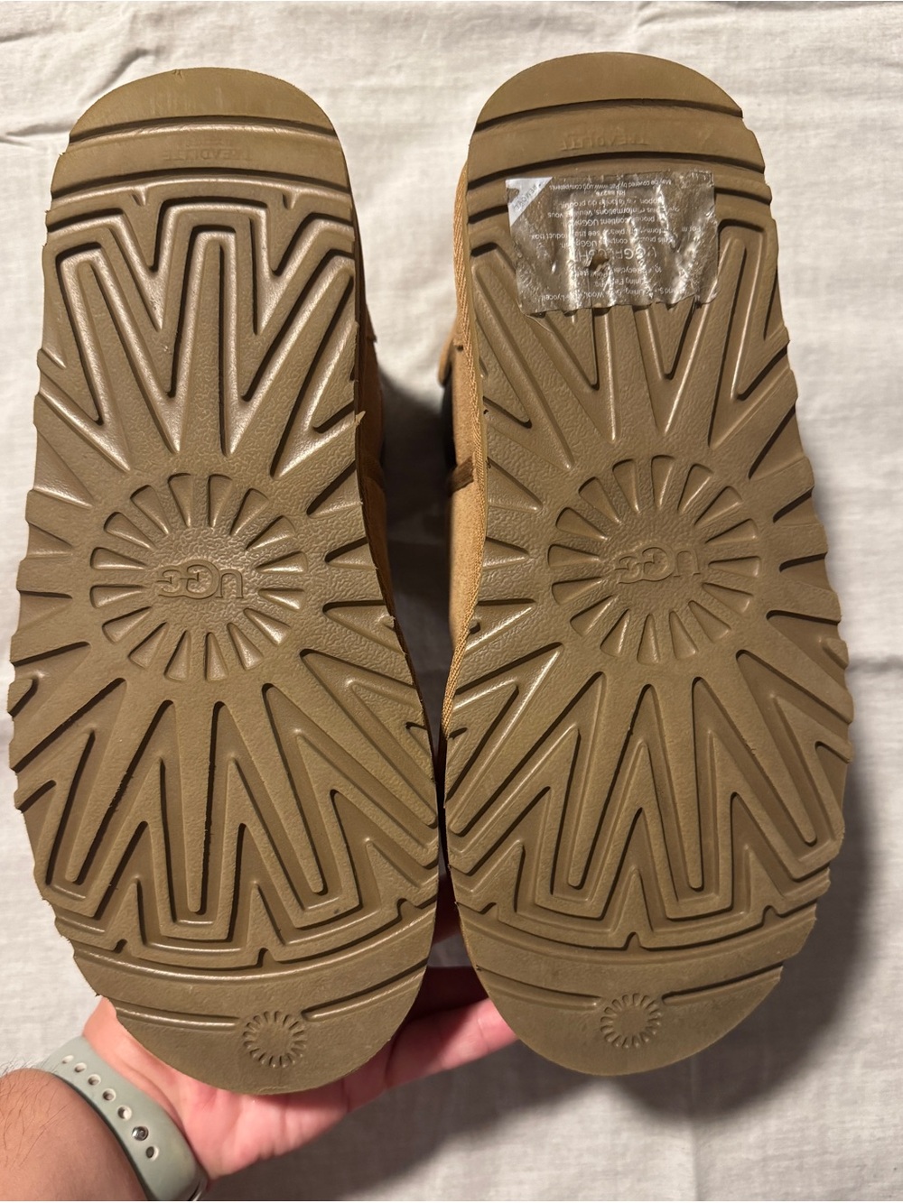 UGG Men's Chestnut/Tan Suede Chukka Boots - Picture 3 of 12